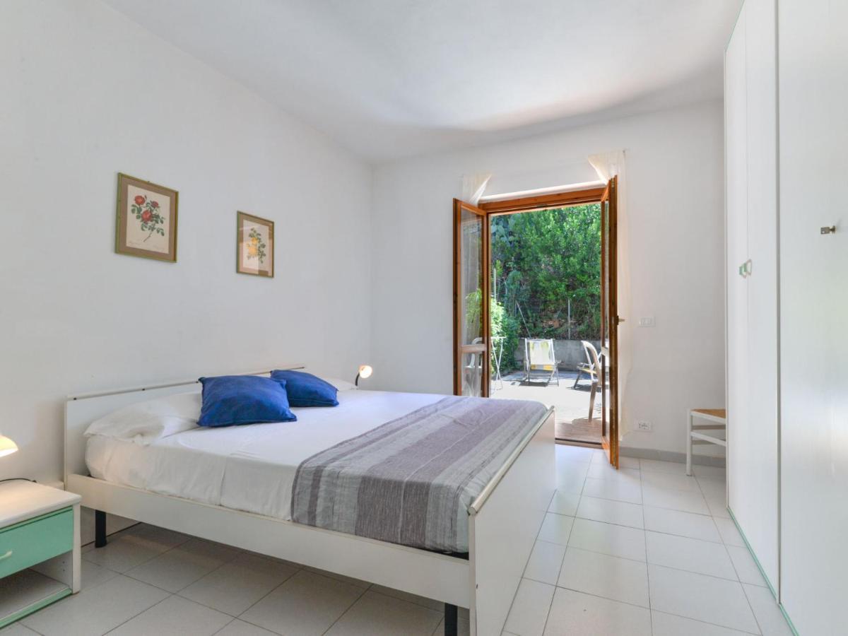 Apartment Cala Rossa-1 By Interhome Nisporto ภายนอก รูปภาพ